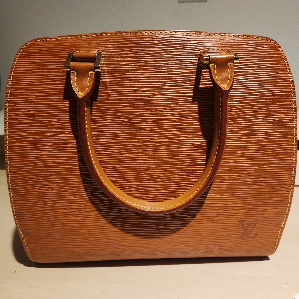 Louis Vuitton Handbag